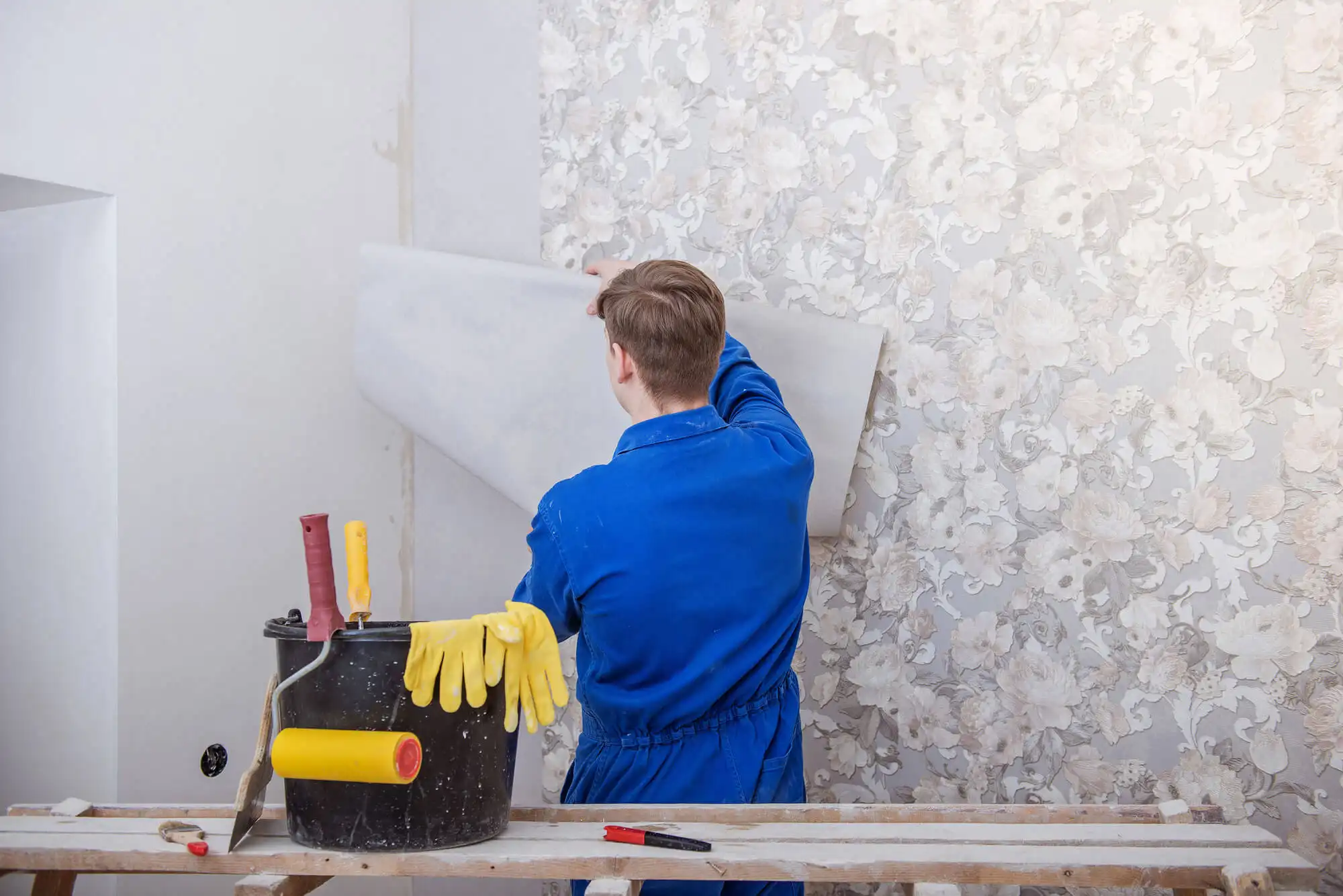 Wallpaper seam matching technique demonstration in Downtown Los Angeles